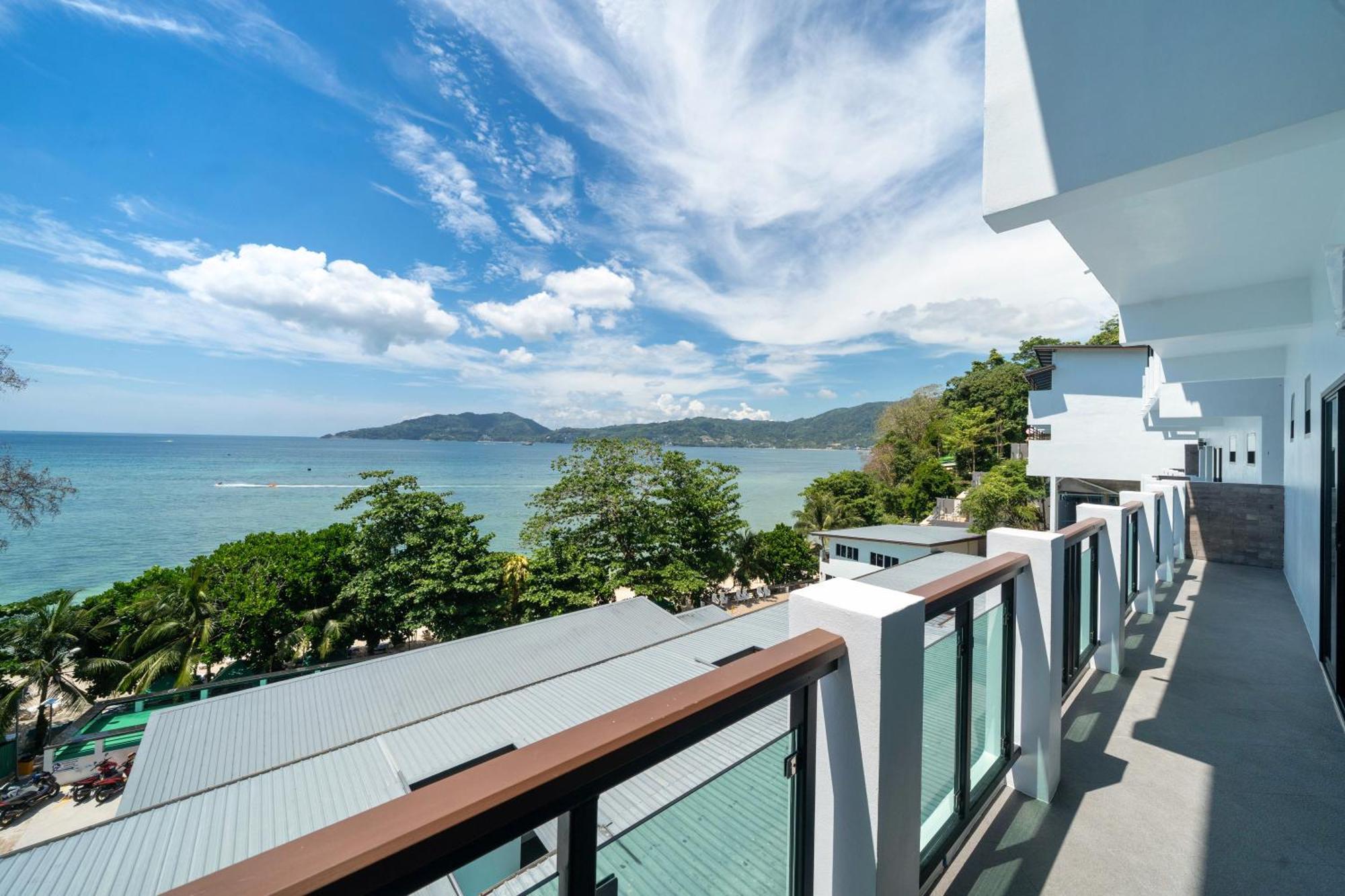 The Hideout Beachfront अपार्टमेंट Patong